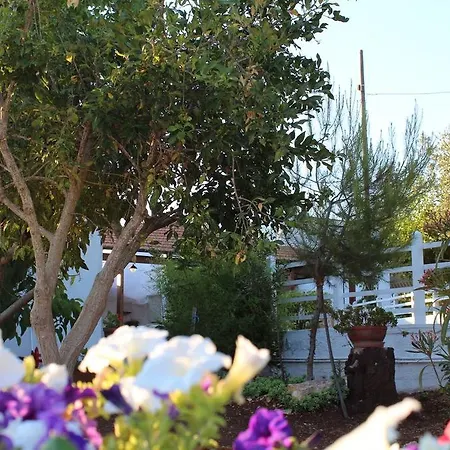 Il Trullo Di Annina Gorgofreddo