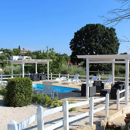 Il Trullo Di Annina Gorgofreddo